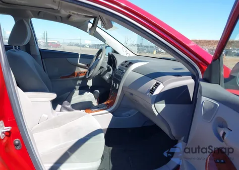 2009 Toyota Corolla Xle z USA, uszkodzony, nr VIN 1NXBU40E19Z063254